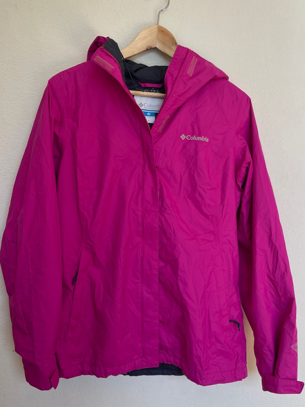 Columbia Sportswear Pink Arcadia II Omni-Tech Waterproof Rain Jacket Hooded M